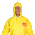 Overol Tychem QC-127 con capucha – Protección química ligera Dupont